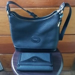 Vintage Black Dooney & Bourke Bag with wallet.